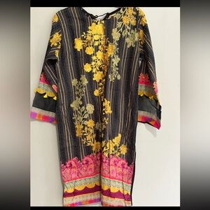 Stunning Pakistani clothes bundle